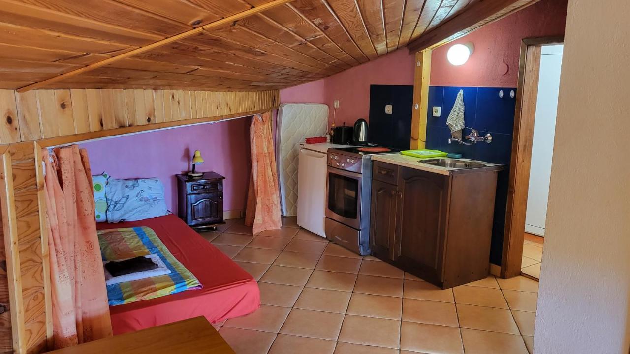 Guest House Fanny Синеморець Екстер'єр фото